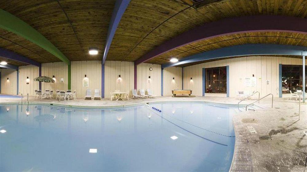 Holiday Inn Rockford By Ihg Экстерьер фото